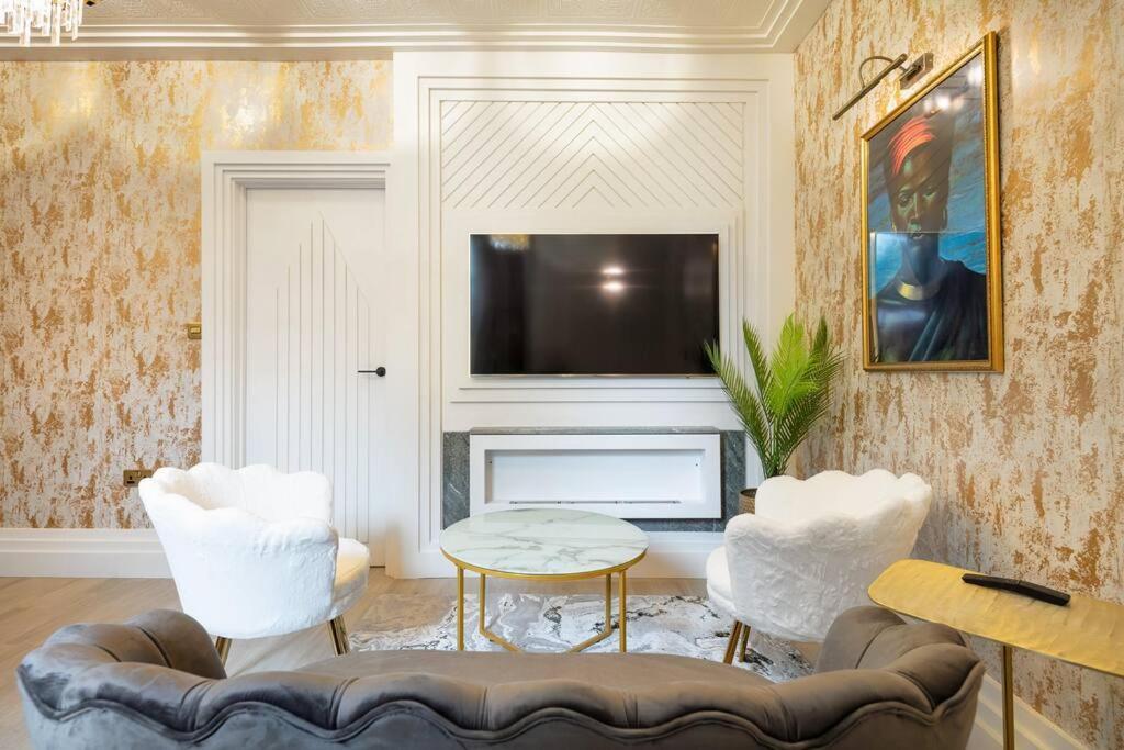 1Lsr - High-End Luxury 2 Bed Designer Apartment ลอนดอน ภายนอก รูปภาพ