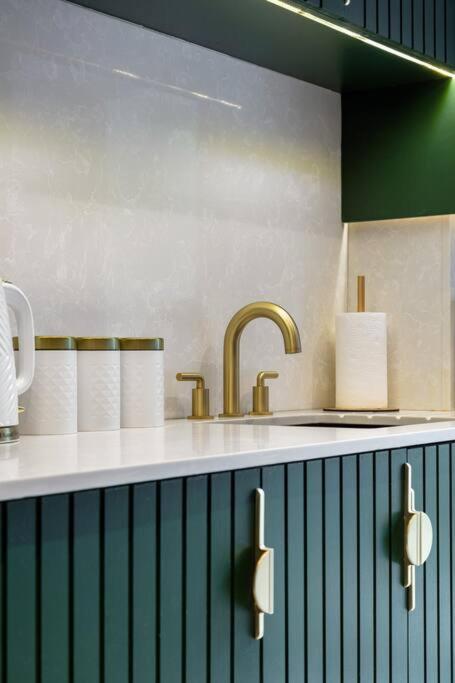1Lsr - High-End Luxury 2 Bed Designer Apartment ลอนดอน ภายนอก รูปภาพ